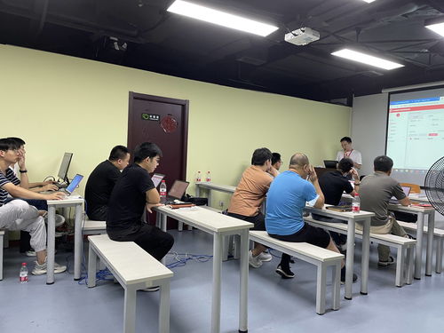 培訓(xùn)賦能 打造專業(yè)高效的技術(shù)服務(wù)團隊