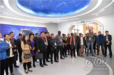 徐工智慧物流園開建在即，全球物流業(yè)代表齊聚徐工汽車探討計(jì)算機(jī)網(wǎng)絡(luò)工程施工新篇章